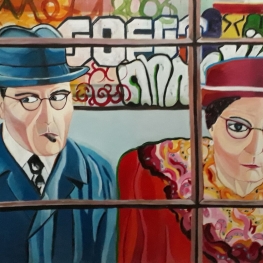 Gluren bij de buren.