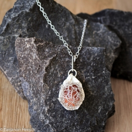 Hanger met chalcedoon