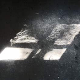 Het is ons licht, niet ons donker #1