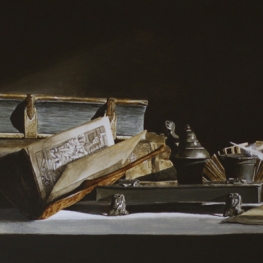 Stilleven met inktstel en boeken