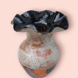 Vaas met oranje/ bruin