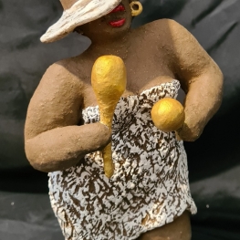 Zangeres met maracas