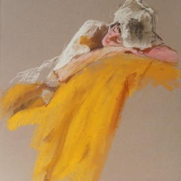 Sarah voorover leunend
