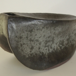 grijze organische vaas