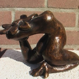 Bronzen fantasie bloemgeestvrouw