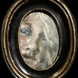 Portret in ovaal lijstje