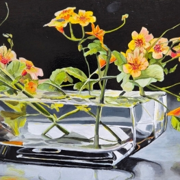 Kristallen vaas met bloemen