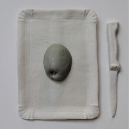 stilleven met appel en mes