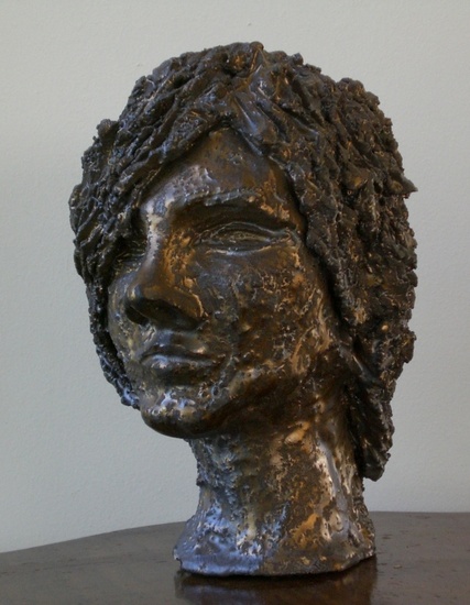 Emo in bronze / ceramic