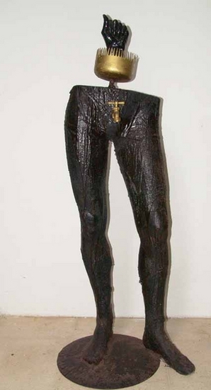 Monument for our kings without a kingdom