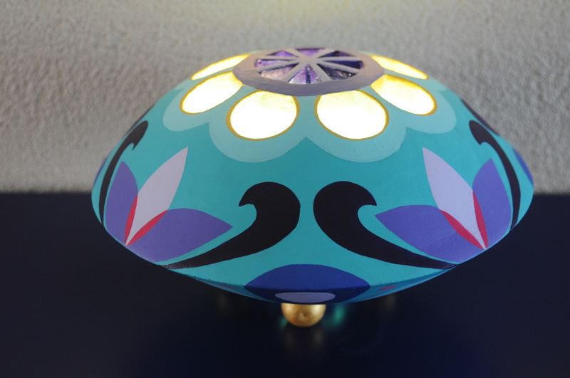 UFO lamp