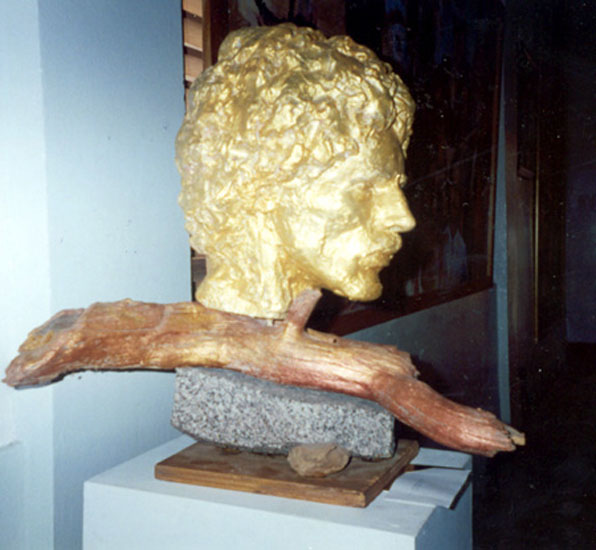 Selfportrait in Gold