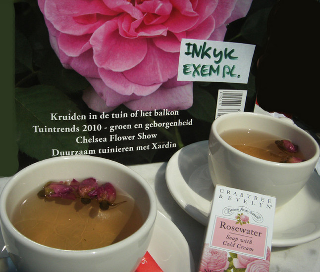 Heerlijk kopje rozenthee