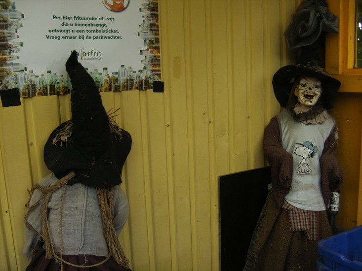 Two witches and snoopy