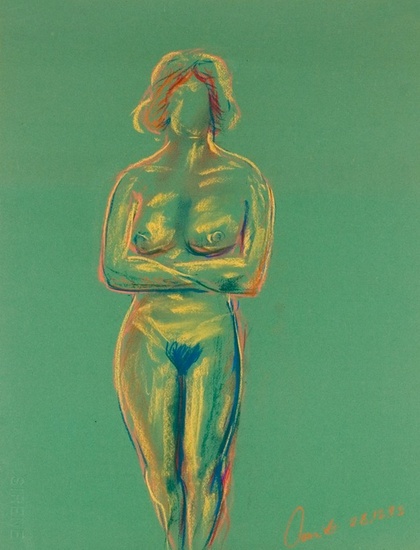 staand naakt met de armen over elkaar