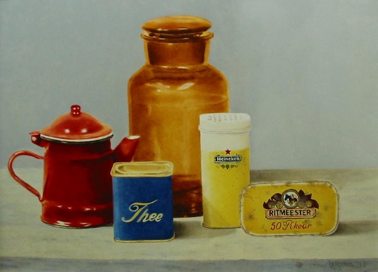 Stilleven met rood kannetje