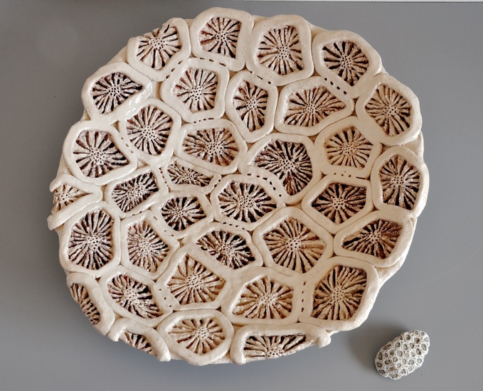 Schaal met koraal motief