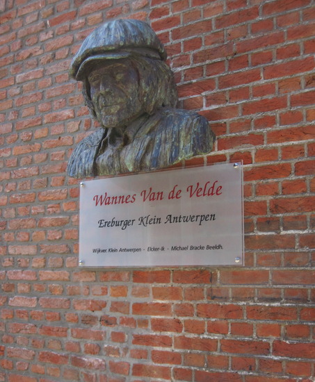 Buste Wannes van de Velde