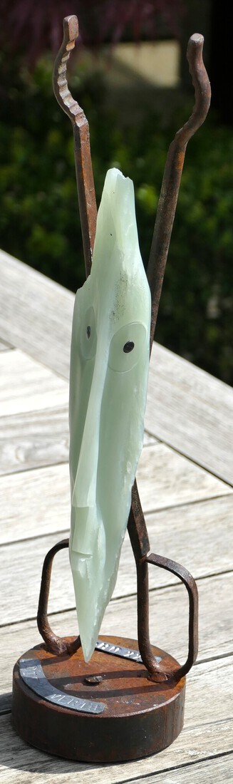 Tête verte au pinces