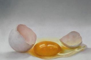 Oooops.... I broke the egg!