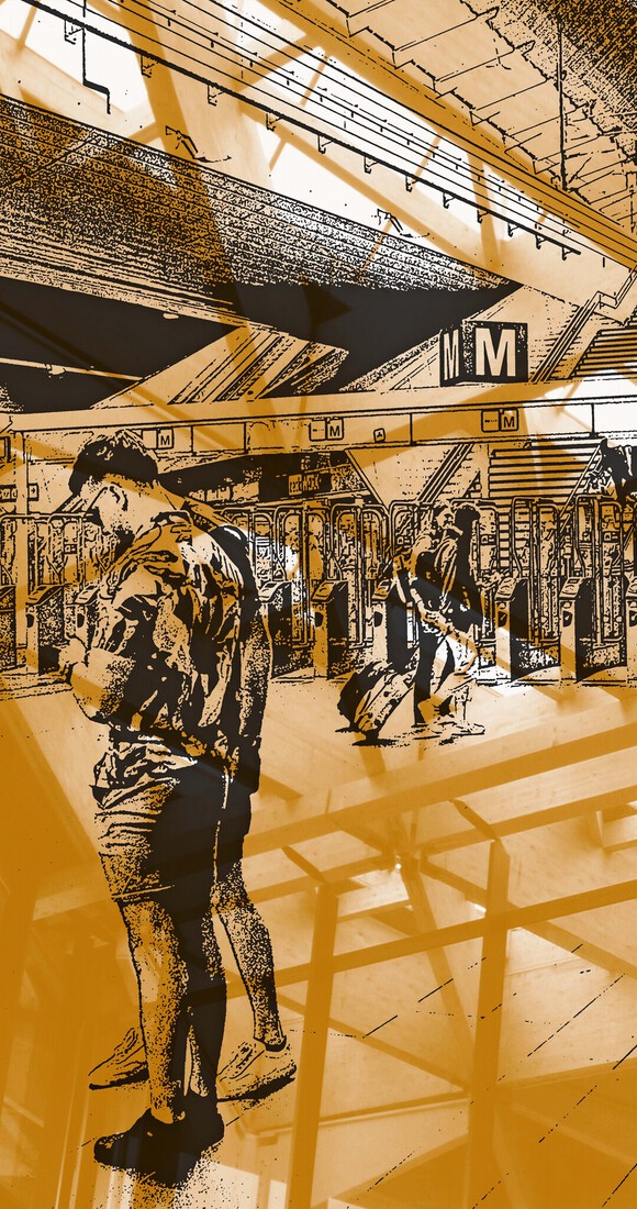 Station Bijlmer Arena met z'n moderne architectuur