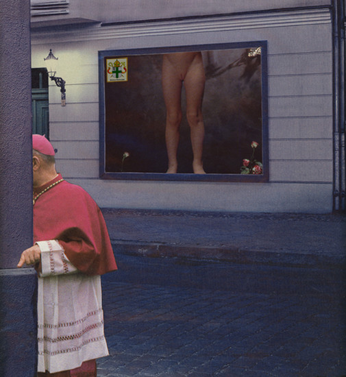 Room-katholieke kinderverkrachter pontificaal gedekt!