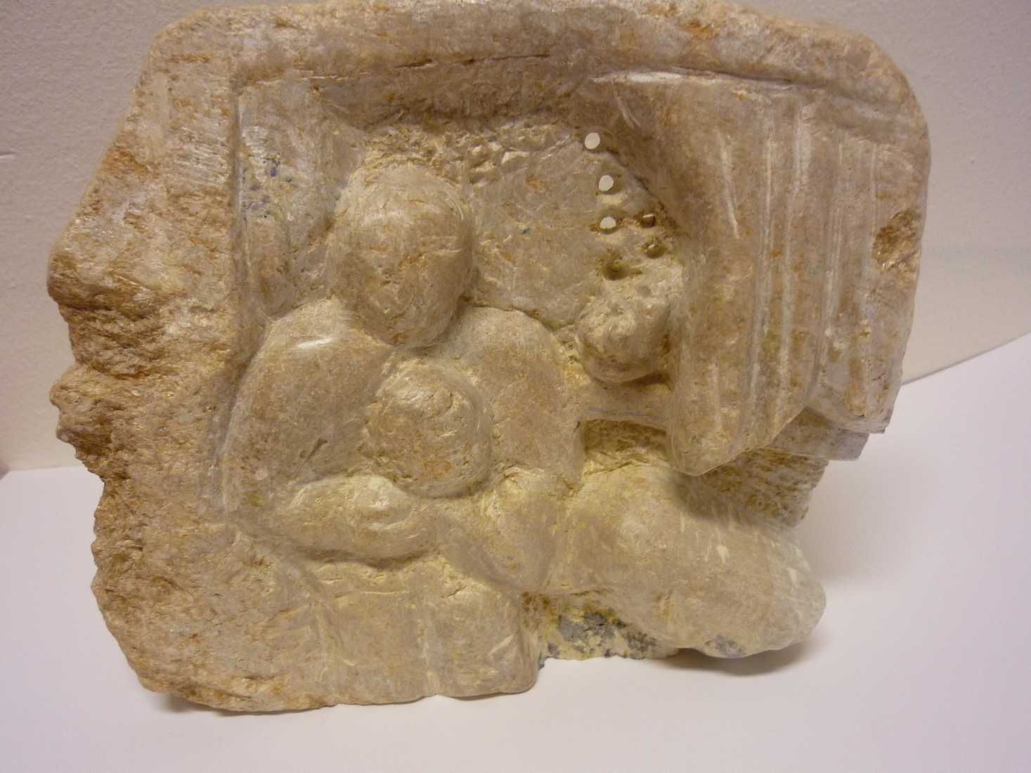 Voor het venster of Karuna 