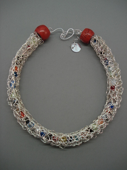 Collier zilver 'verstopt'.