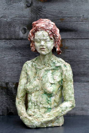 Groen meisje met rood haar