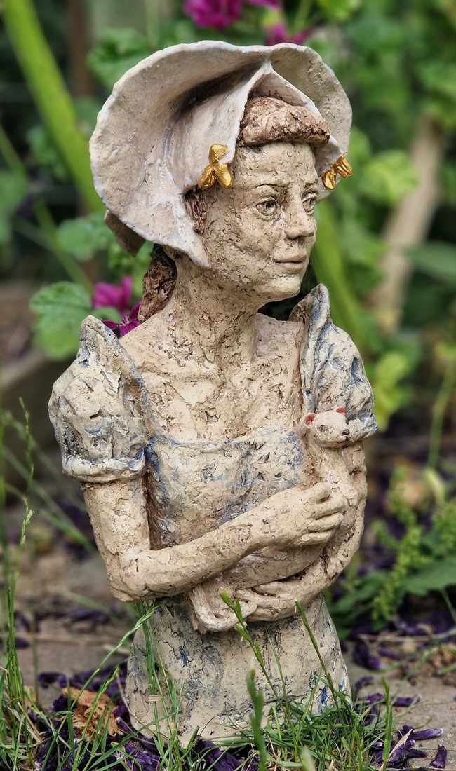 Zeeuwsmeisje met hermelijn