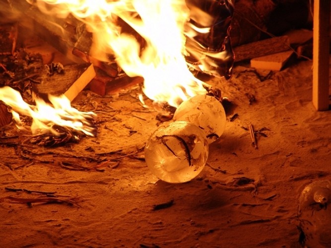 Sneeuwballen branden (2)