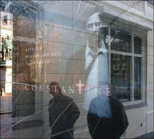Reflection in busstop