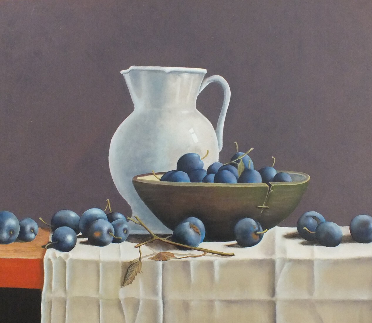 Kan, tafel met pruimen