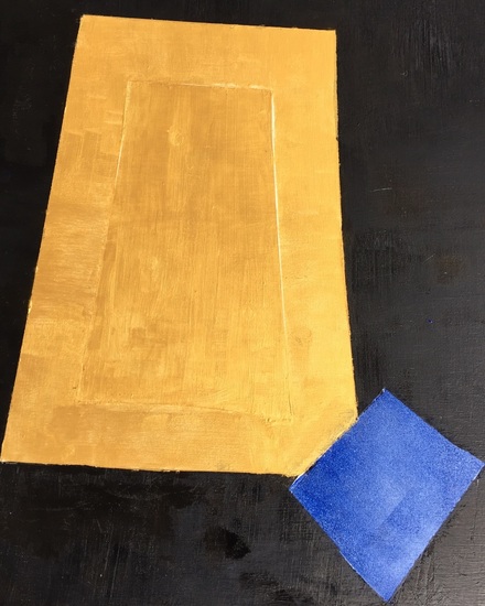 Composition in gold 2