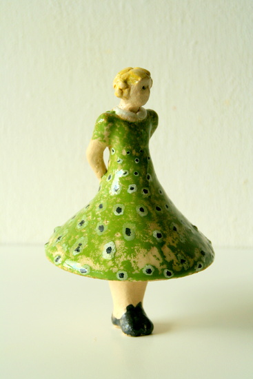 haar groene zomerjurk