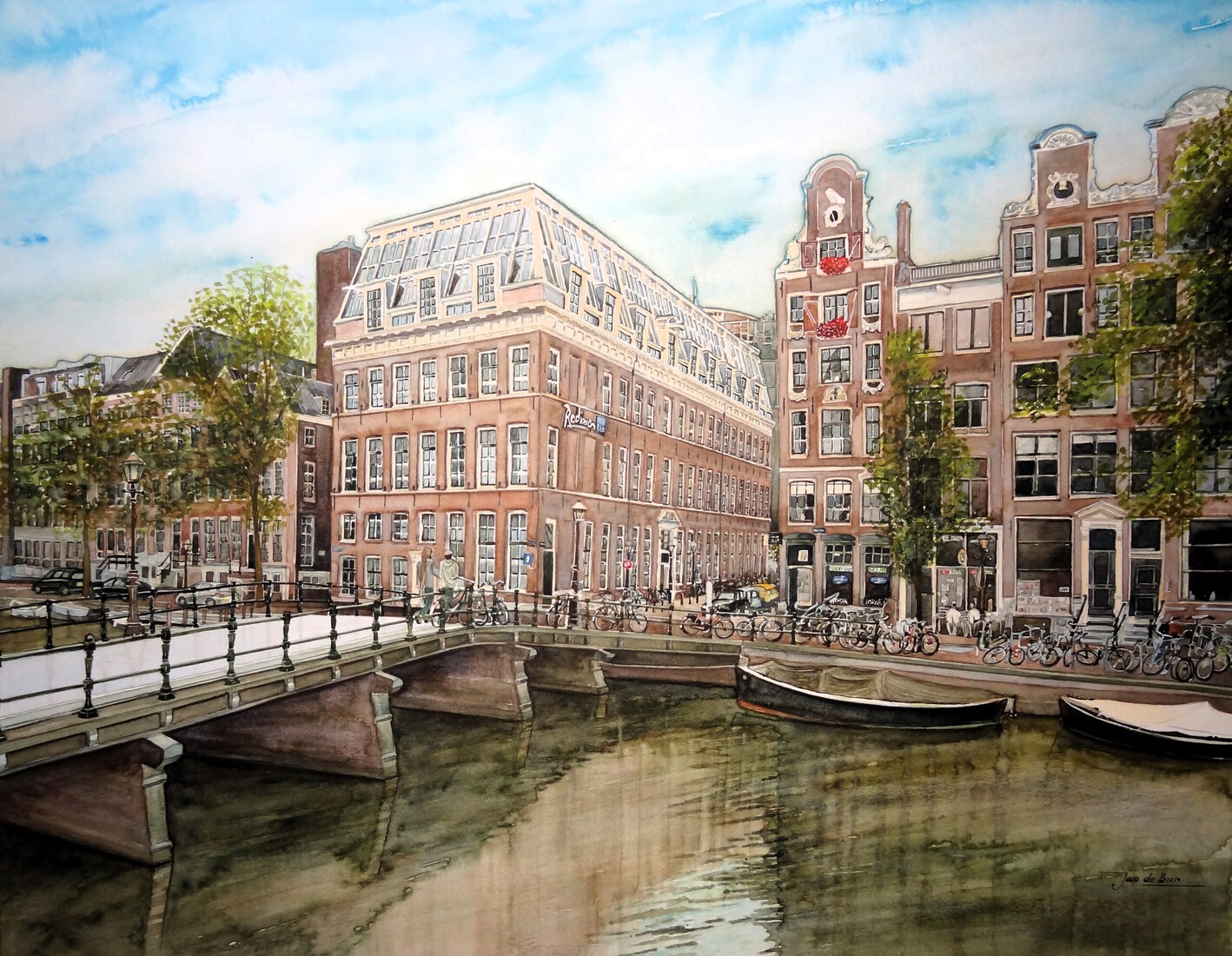 Amsterdam - Kloveniersburgwal met hotel Radisson Blue