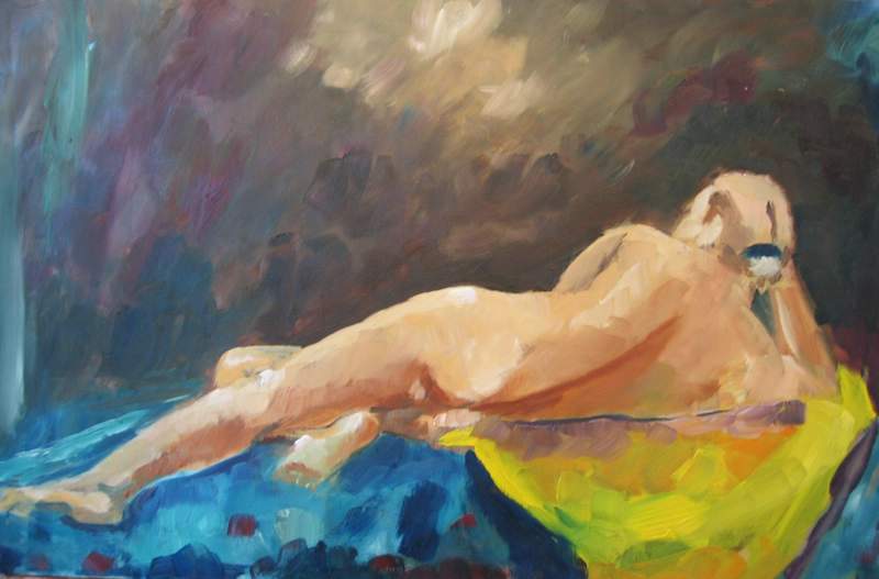 Liggend op blauw geel