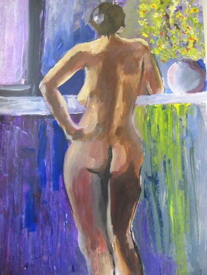 Staande voor het raam