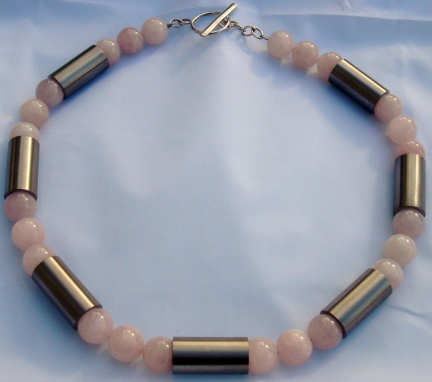 Buiscollier met rosenquartz