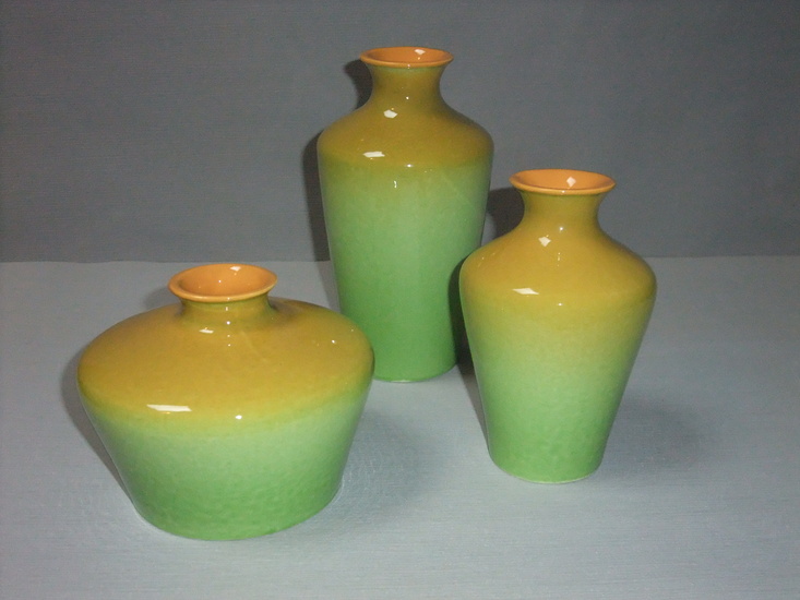Vazen geelgroen