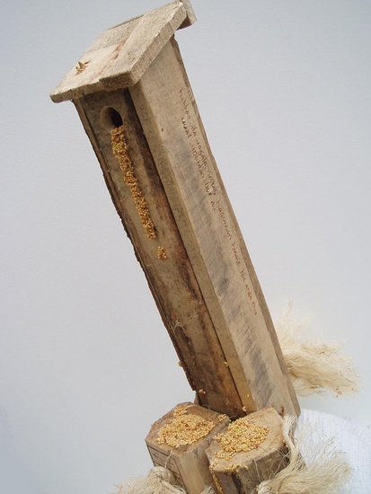 Hebban olla vogala nestas hagunnan, hinase hic anda thu