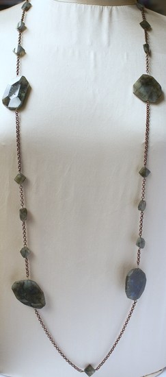 Collier Labradoriete