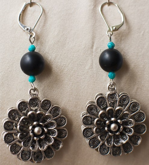 Onix and silber earrings