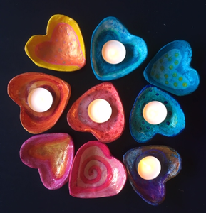 schalen waar je een kaars op kan branden