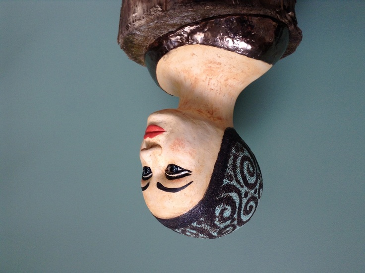 Badmuts bronskleurige glazuur