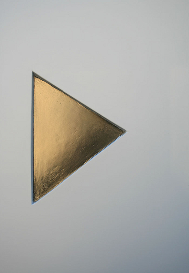 black window-0000-triangle