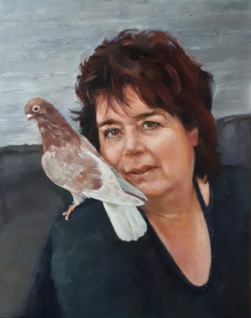 Portret van Jolanda,met duif