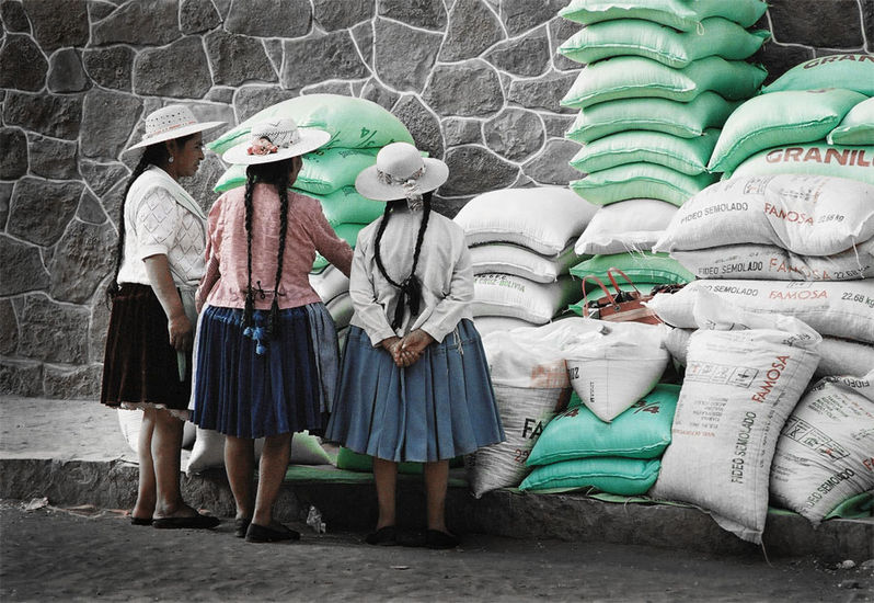 Bolivian women