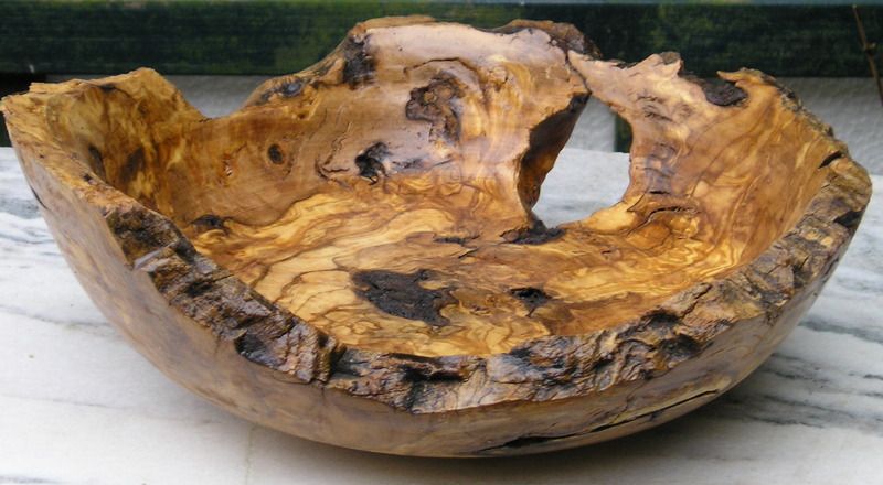 schaal van olijfhout