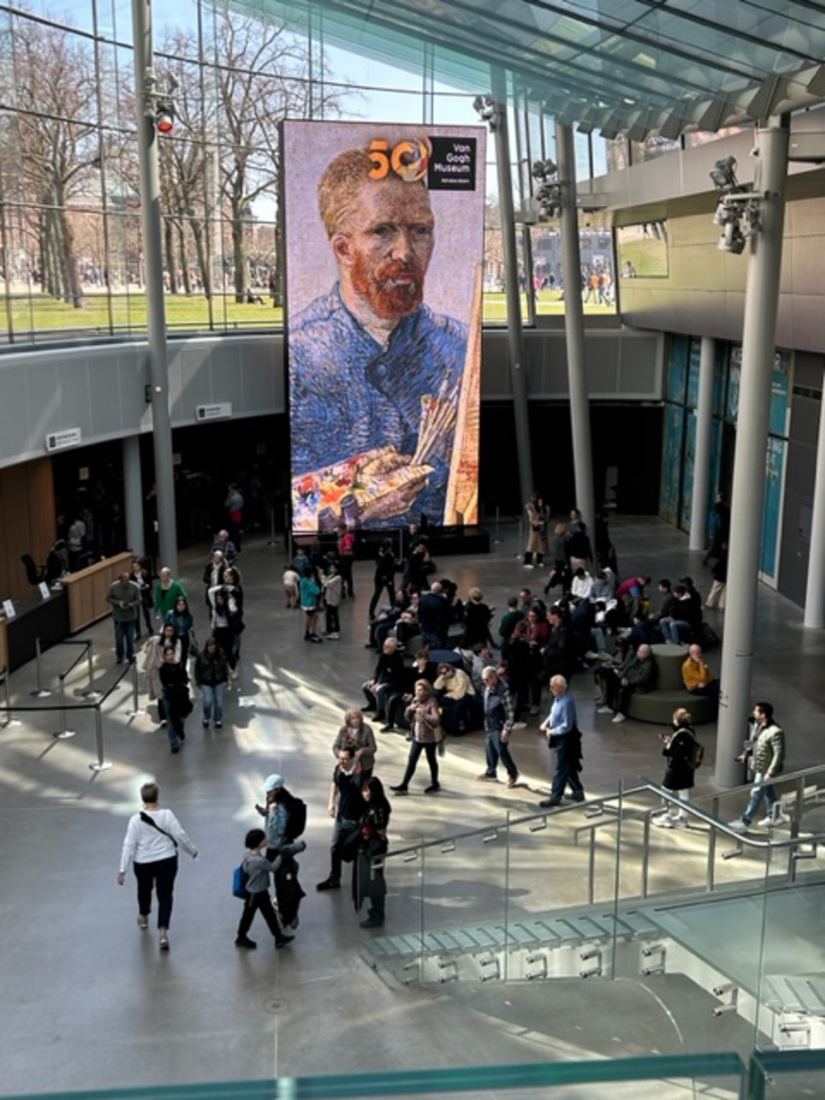 Amsterdam Van Gogh Museum 50 jaar